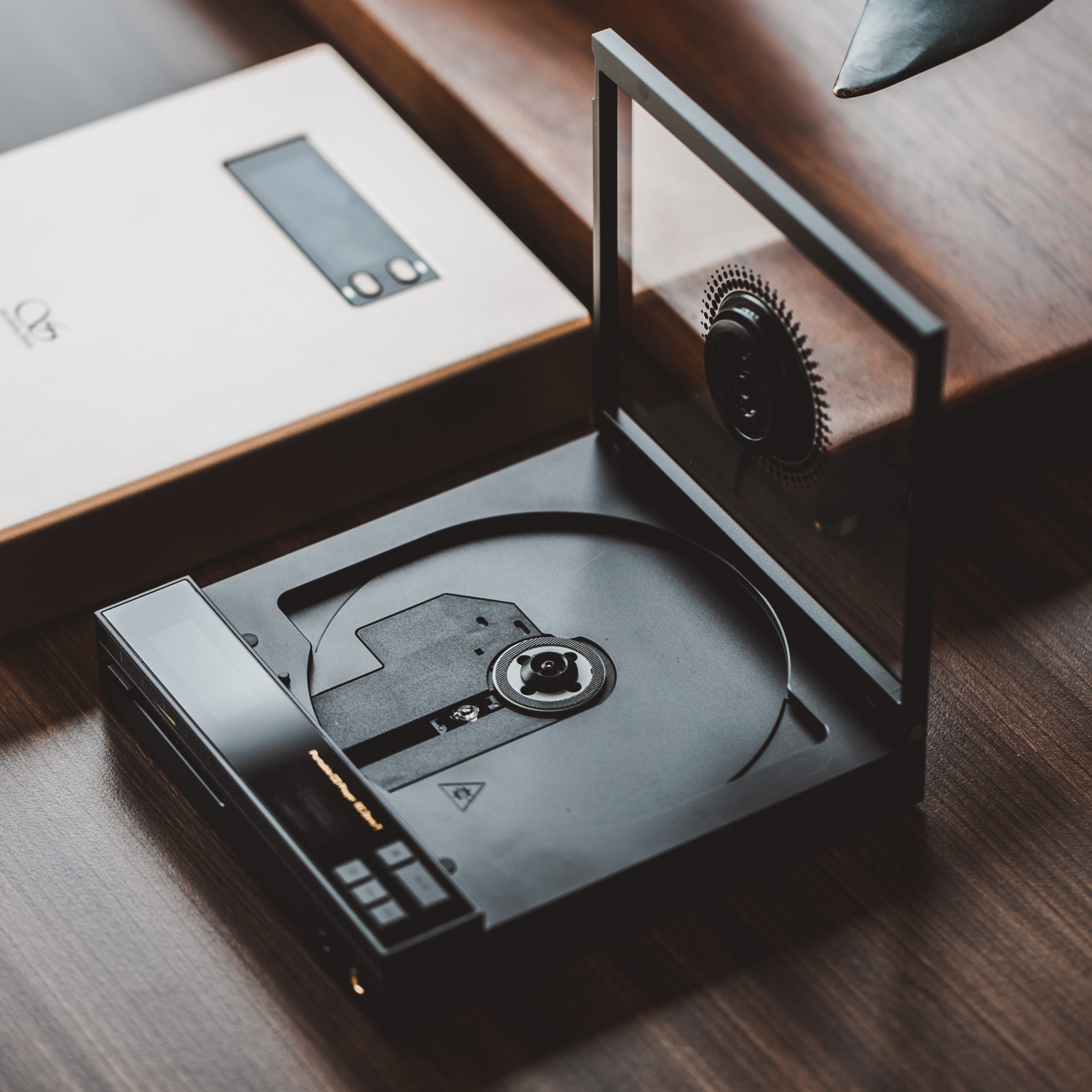 Shanling EC Zero T Portable CD Player - Image 6